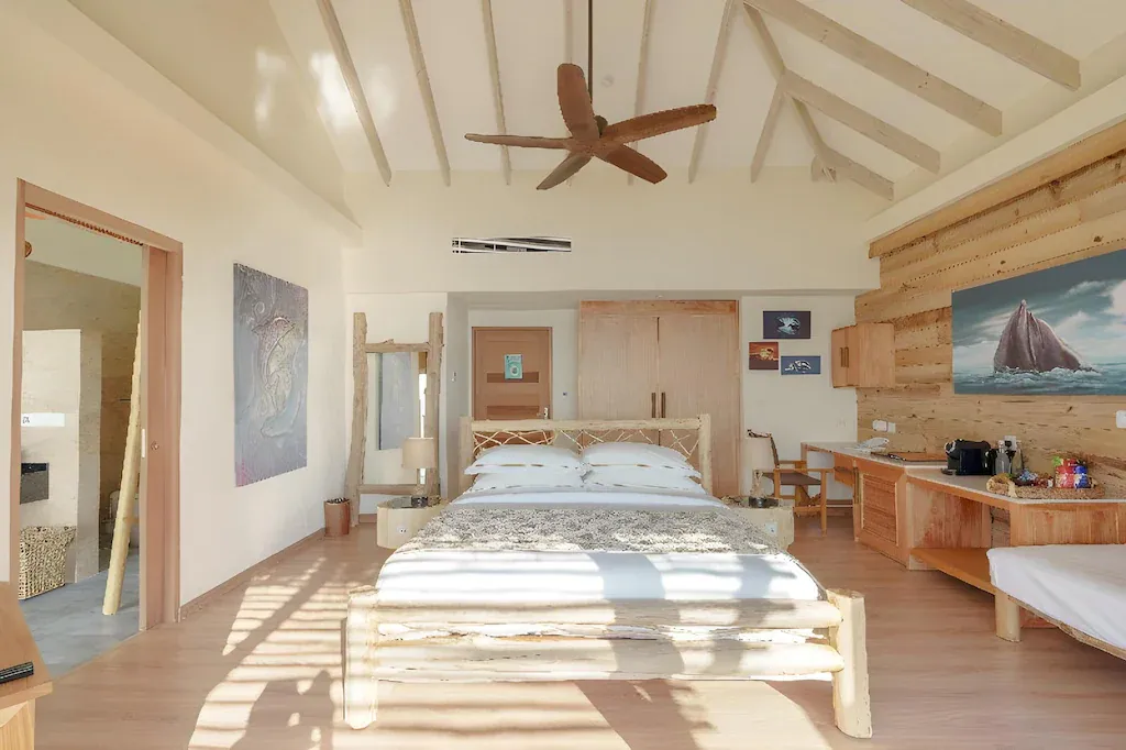 Lagoon Villa 2