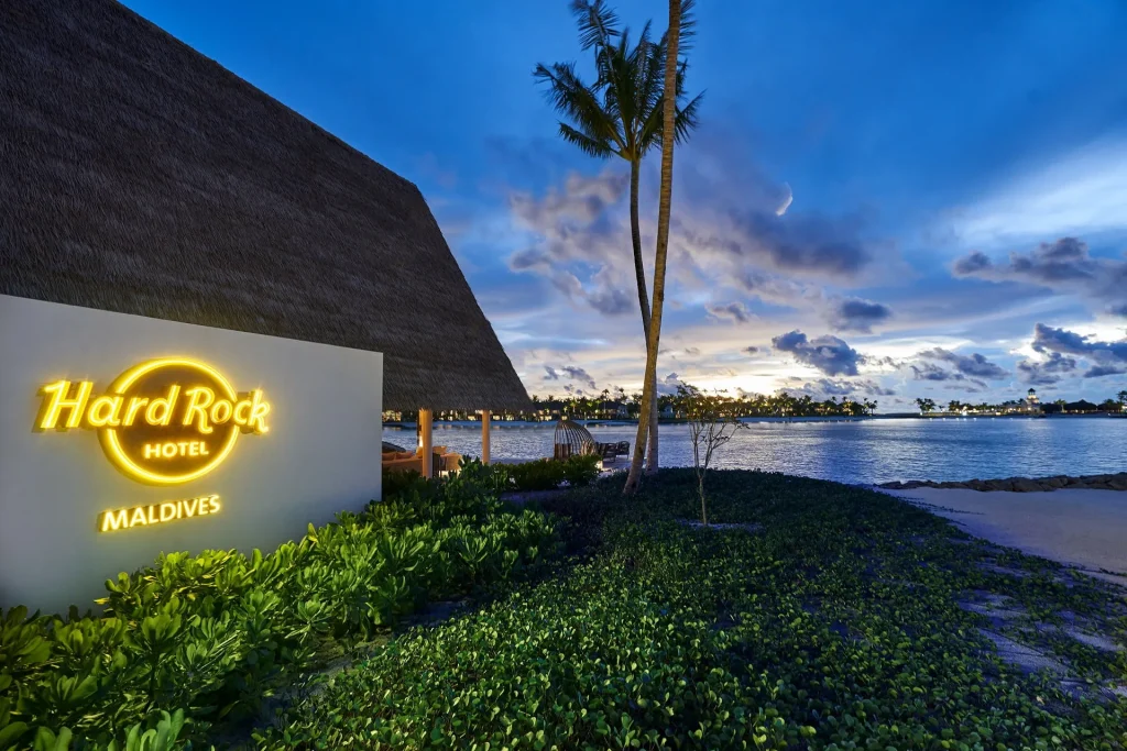 Hard Rock Pavilion_Sunset